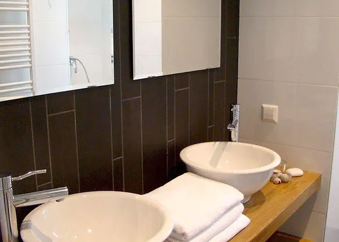 De Gouden Spar Ferienpark 3*